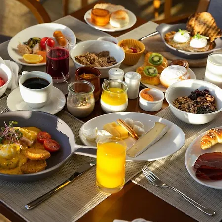 Hyatt Regency 5* Belgrád