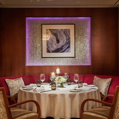 Hyatt Regency Hotell