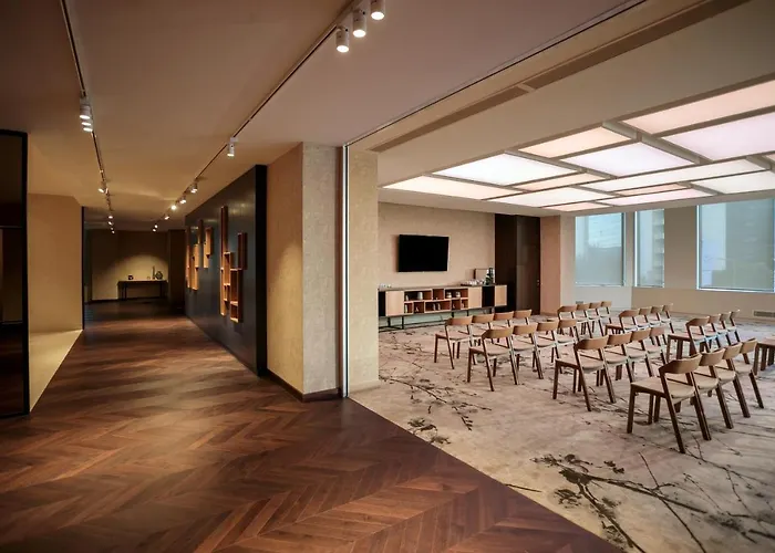 Hyatt Regency 5* Belgrád