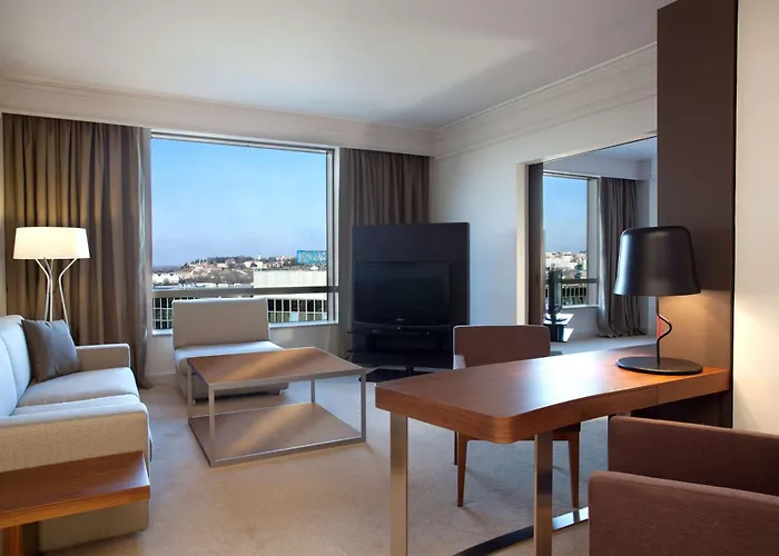 Hyatt Regency Отель